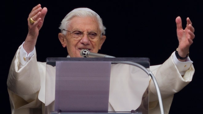 Pope Final Window Blessing.jpg